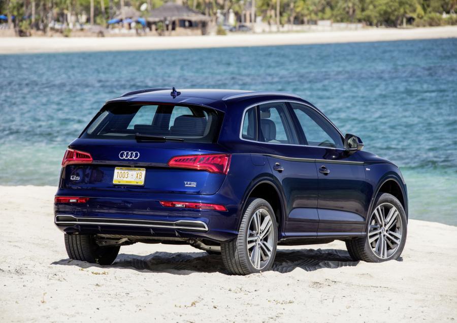  Audi Q5 TFSI Quattro S-Line 2016 года  (WW) (фото 54 из 110)